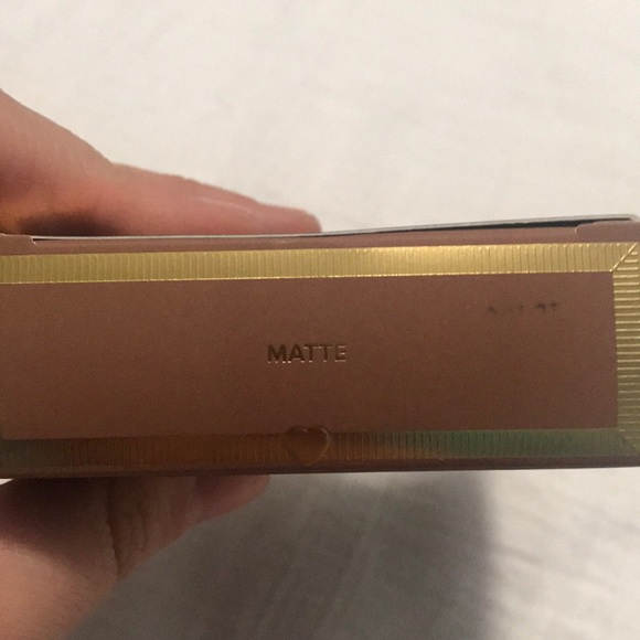 Too Faced Bronzer - Picture 3 of 4